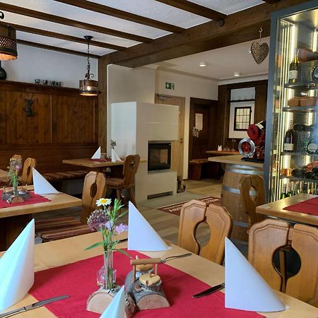 Gasthaus Winzerstube & Hotel Rödelsee Екстериор снимка
