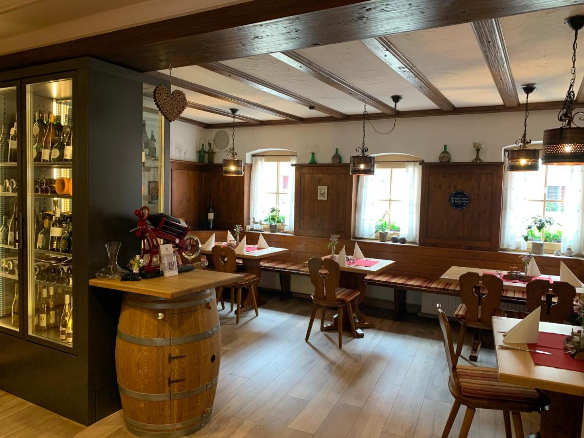 Gasthaus Winzerstube & Hotel Rödelsee Екстериор снимка