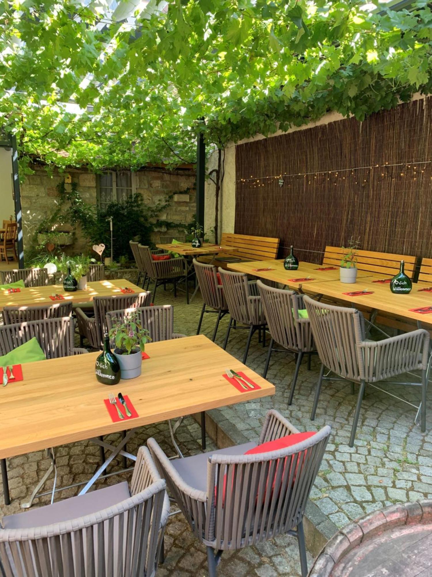Gasthaus Winzerstube & Hotel Rödelsee Екстериор снимка